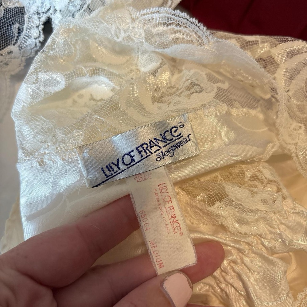 Lily of France Cream Lace bodysuit - Picture 6 of 7